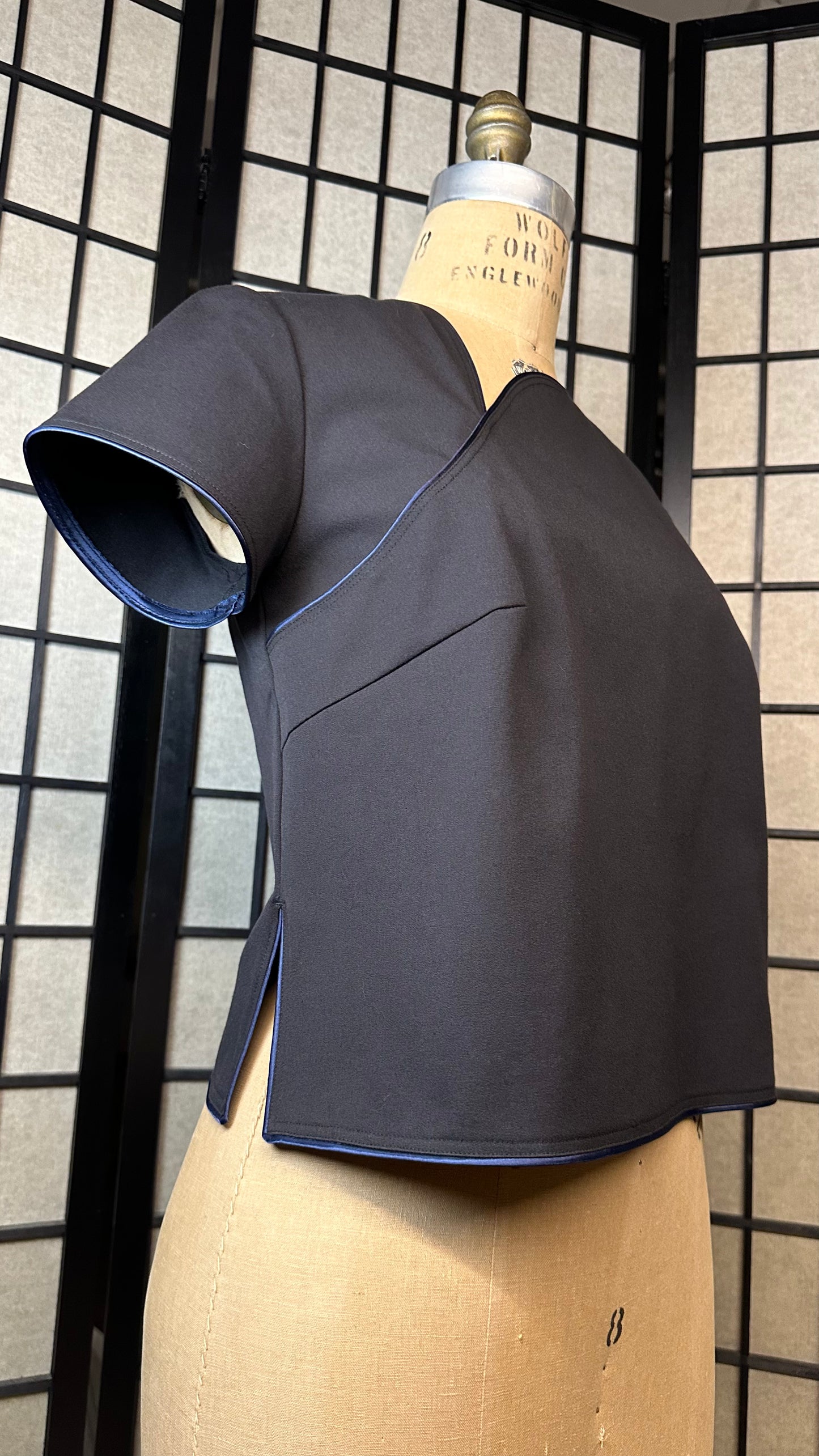 🧘🏻♀️Collarless Cheongsam Top (Short sleeves)