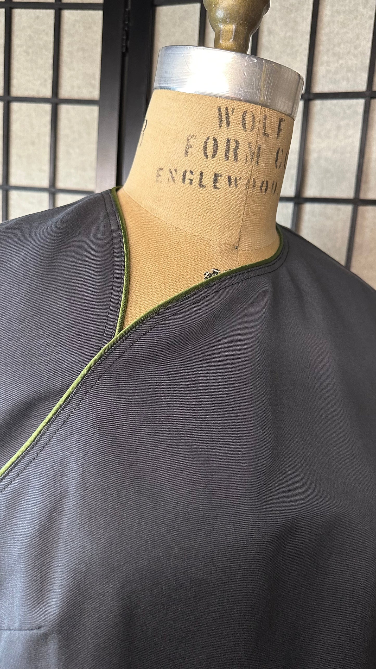 🧘🏻♀️Collarless Cheongsam Top