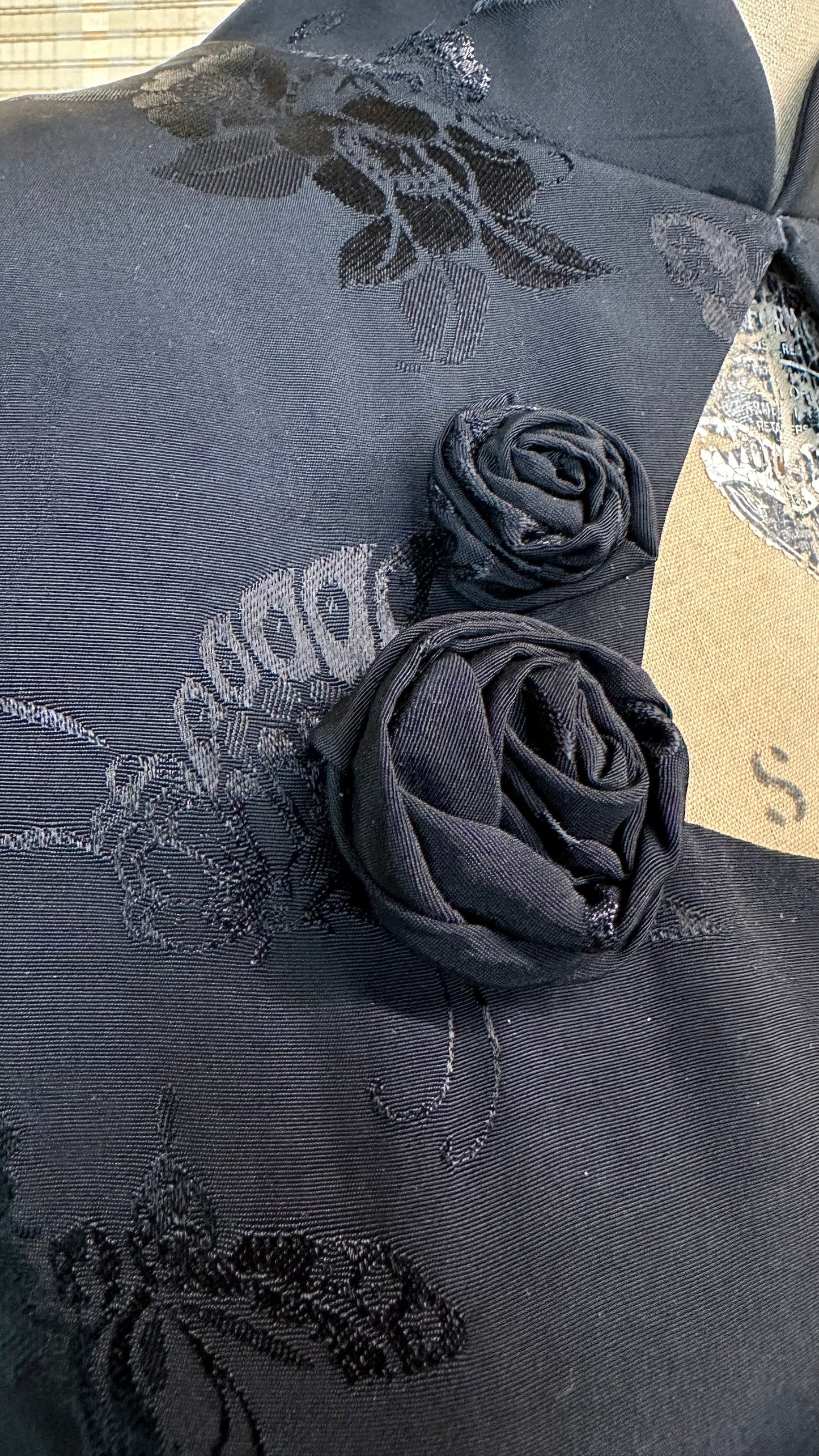 ♠️ Modernes Qipao-Kleid aus schwarzem Brokat