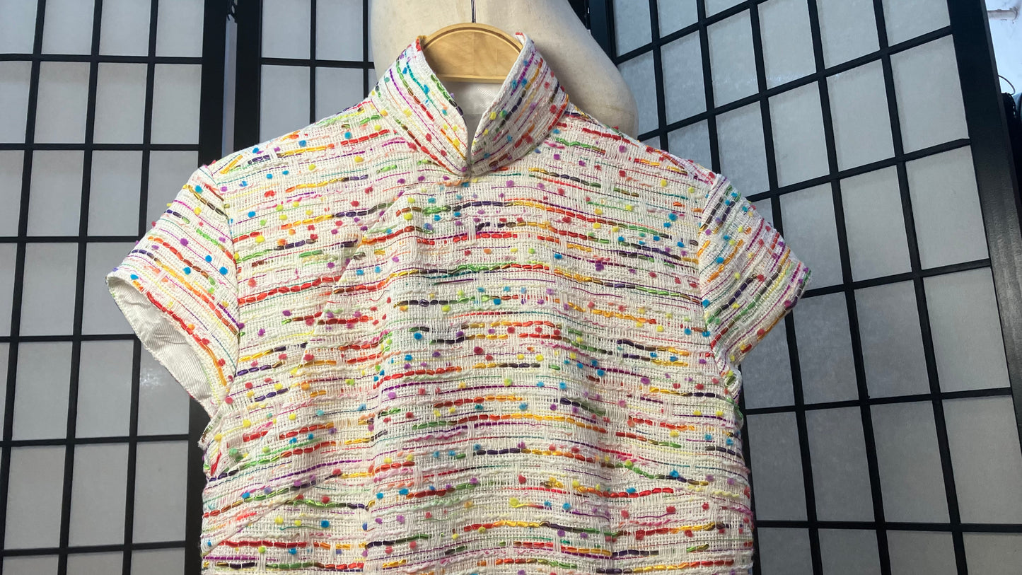 🌈 Regenbogen-Tweed-Cheongsam