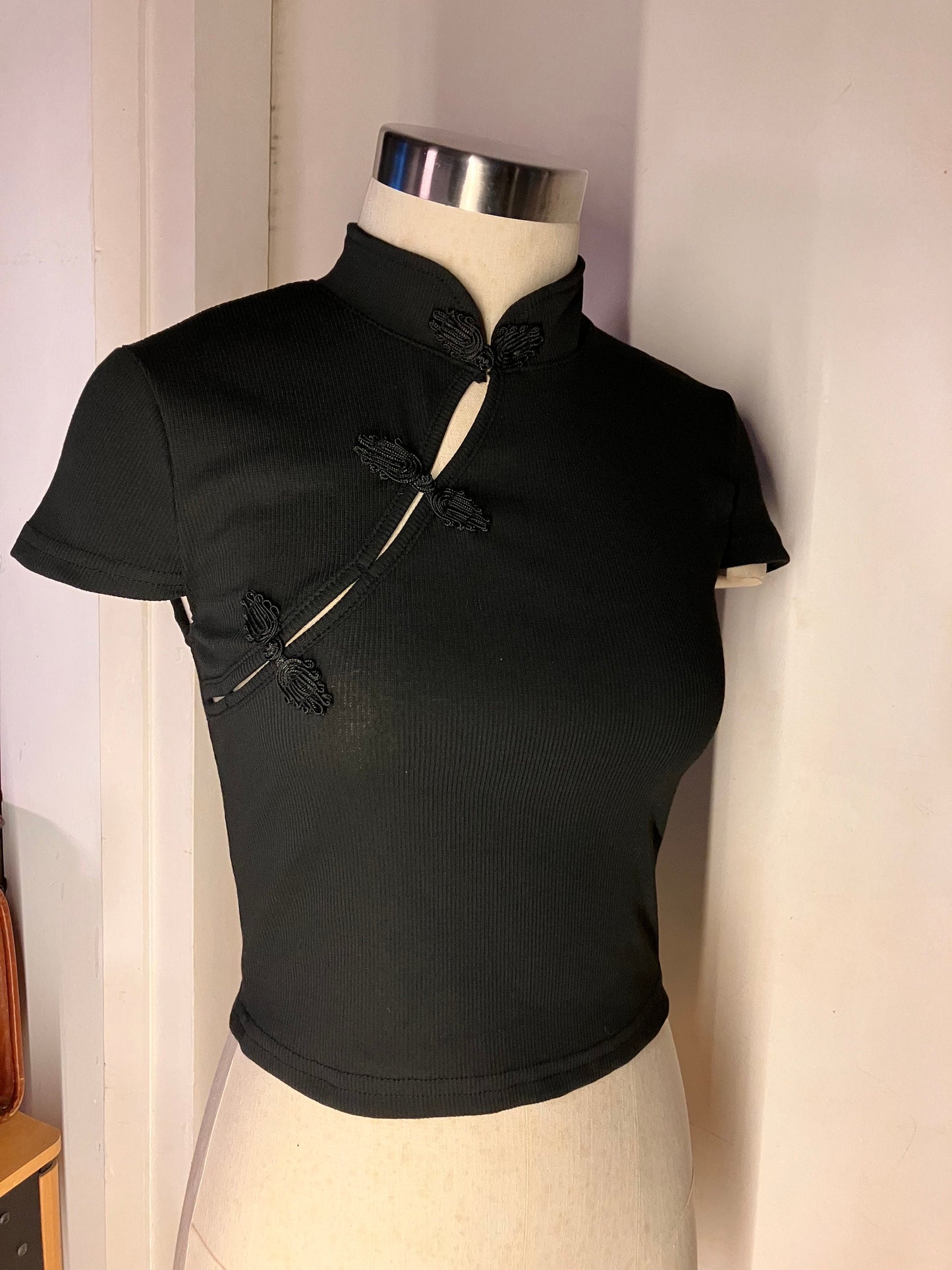 Modern Qipao / Cheongsam halter tank | black grey gray | stretchy Jersey knit elastic comfy y2k euphoria 2000s cropped cute summer crop top - 企直啲 Stand Tall D