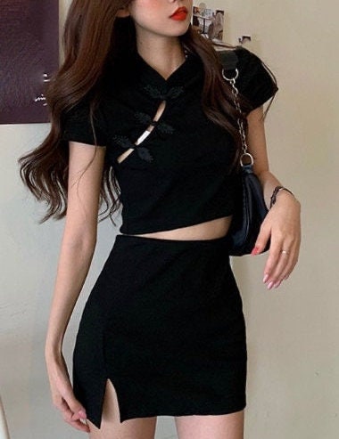 Modern Qipao / Cheongsam halter tank | black grey gray | stretchy Jersey knit elastic comfy y2k euphoria 2000s cropped cute summer crop top - 企直啲 Stand Tall D