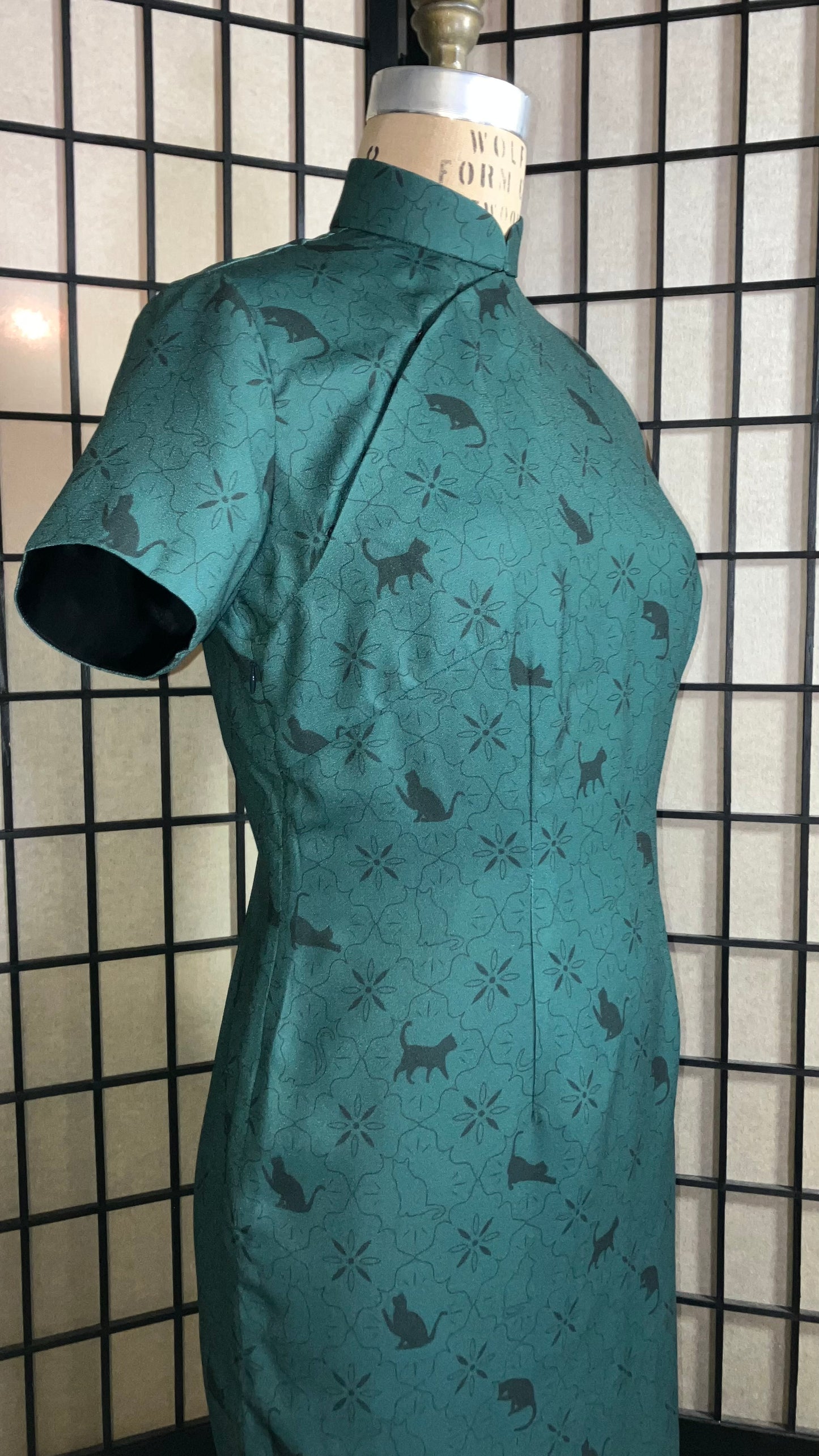 🐈 🍀 Caterfoil Cheongsam