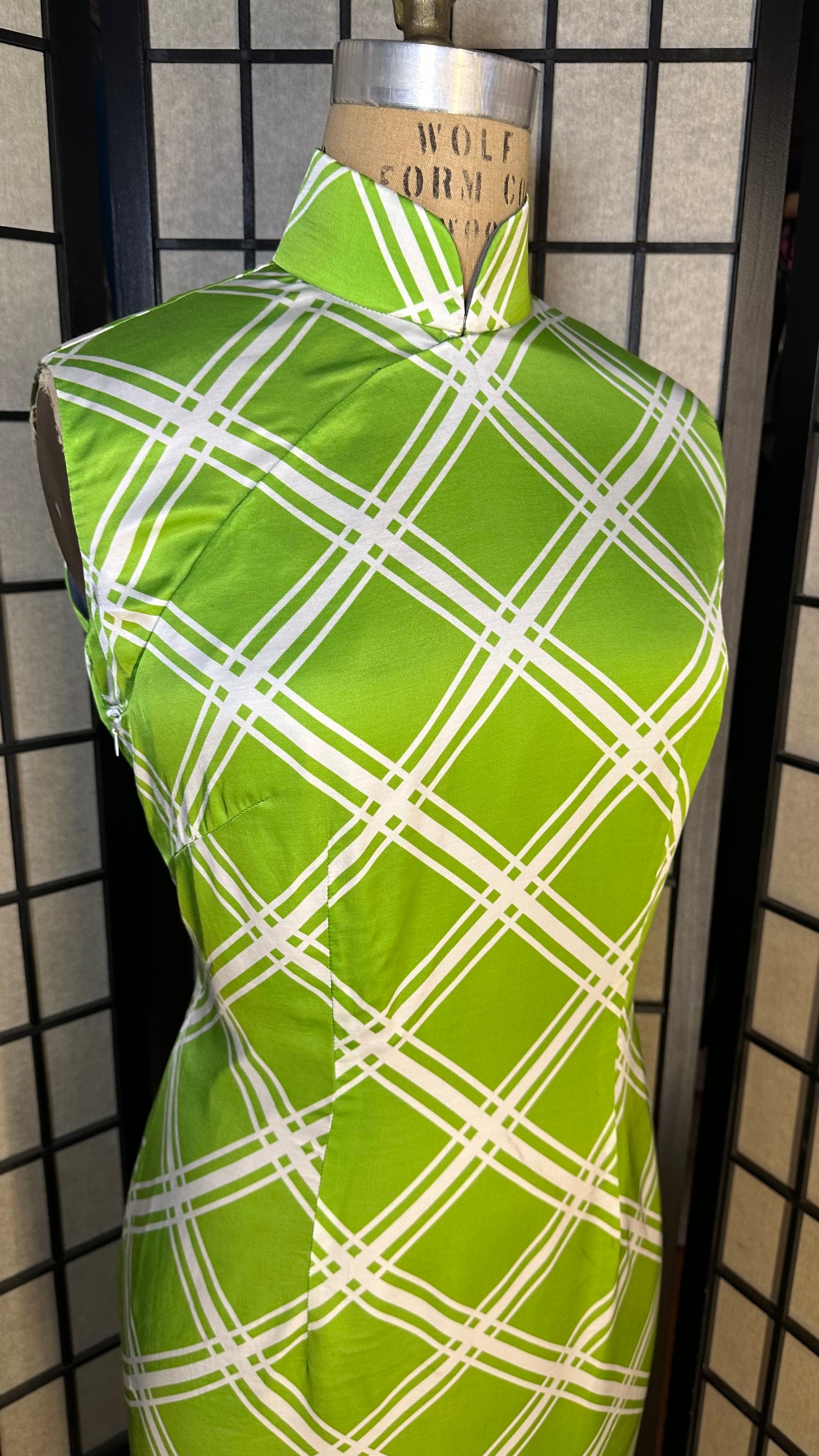 ❇️ Green diagonal checker CheongSam