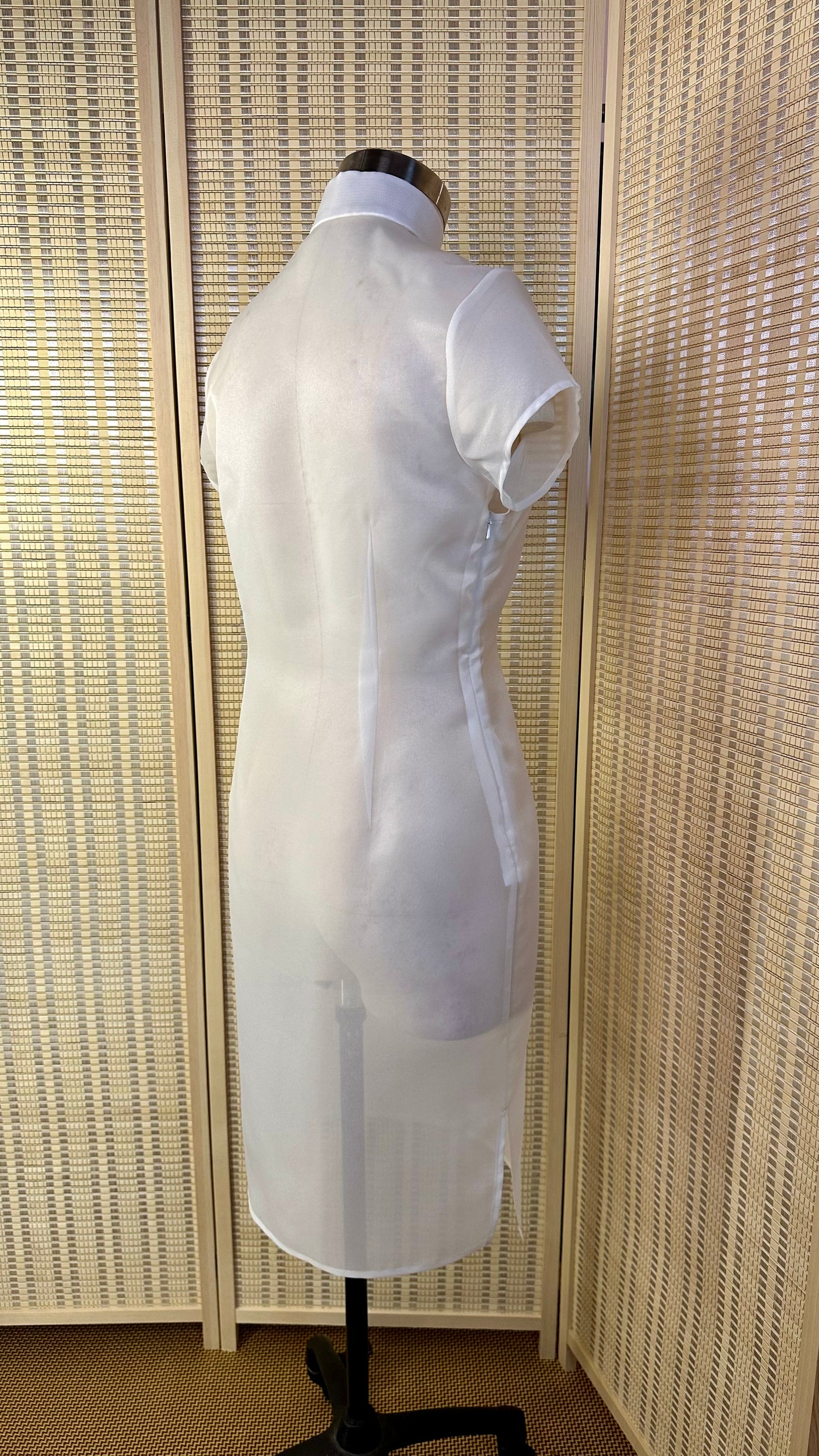 🤍 Shimmering Organza Cheongsam