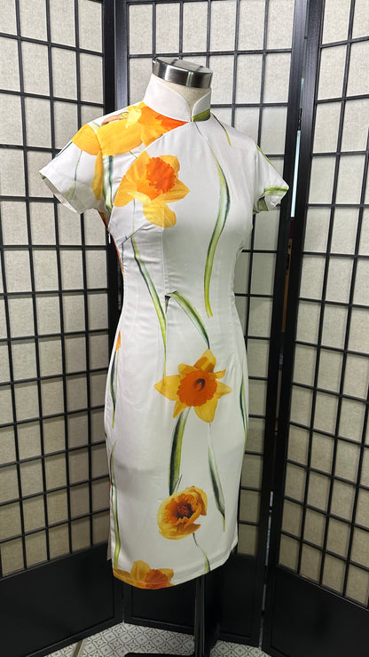 💛Yellow Daffodil Chiffon Cheongsam - 企直啲 Stand Tall D