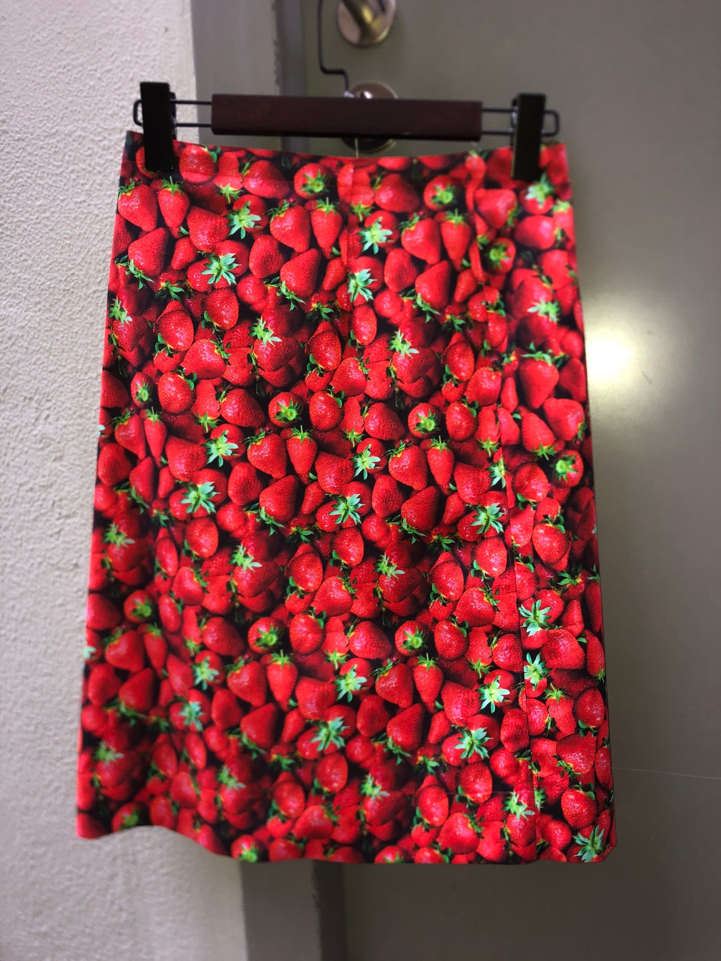 Strawberry Print Cotton Skirt | Bow n shell MOP buttons | sample sale ready to ship now adjustable waist free size knee length a line