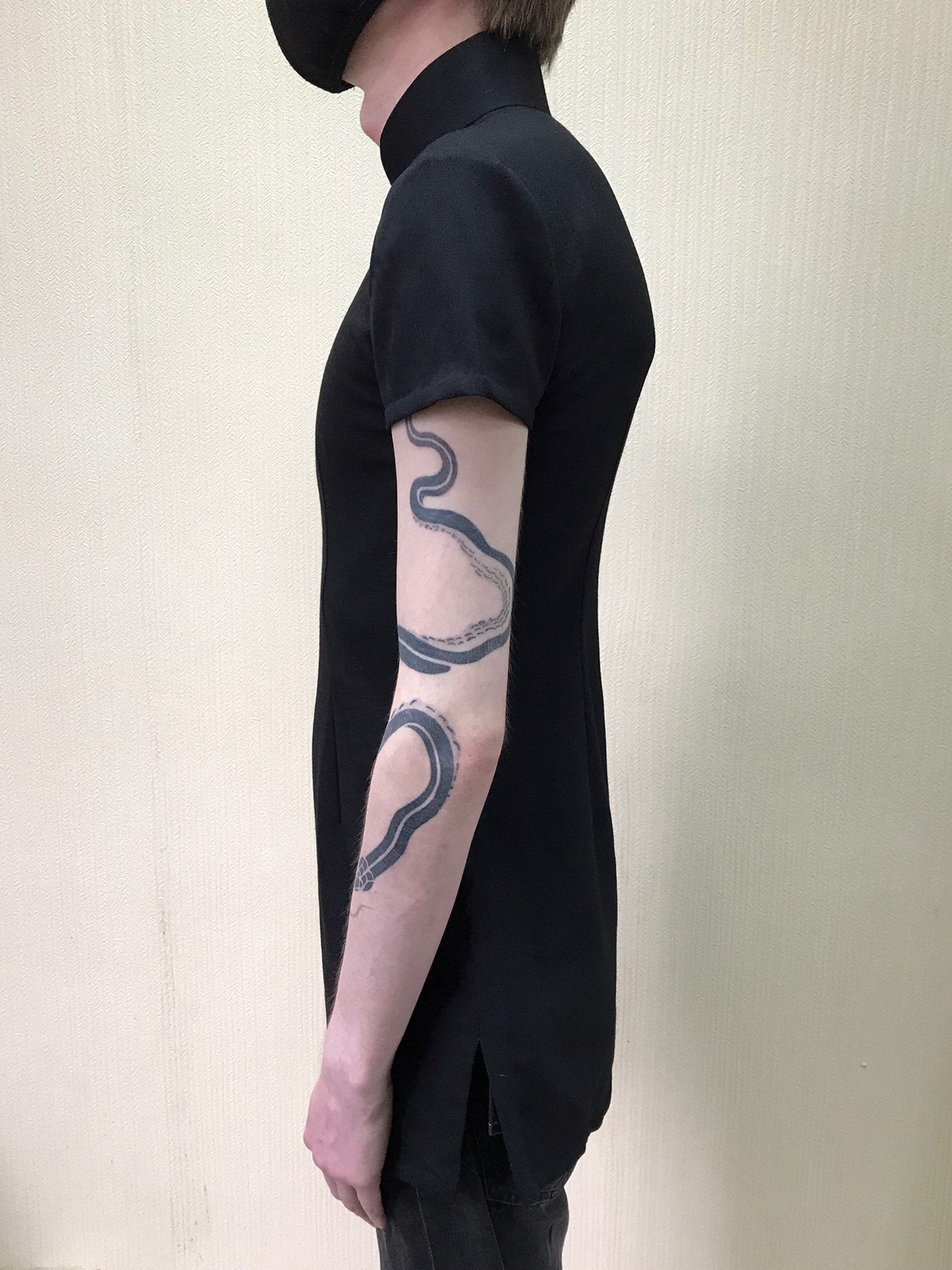 🎱 Black silk wool Unisex Cheongsam Top - 企直啲 Stand Tall D