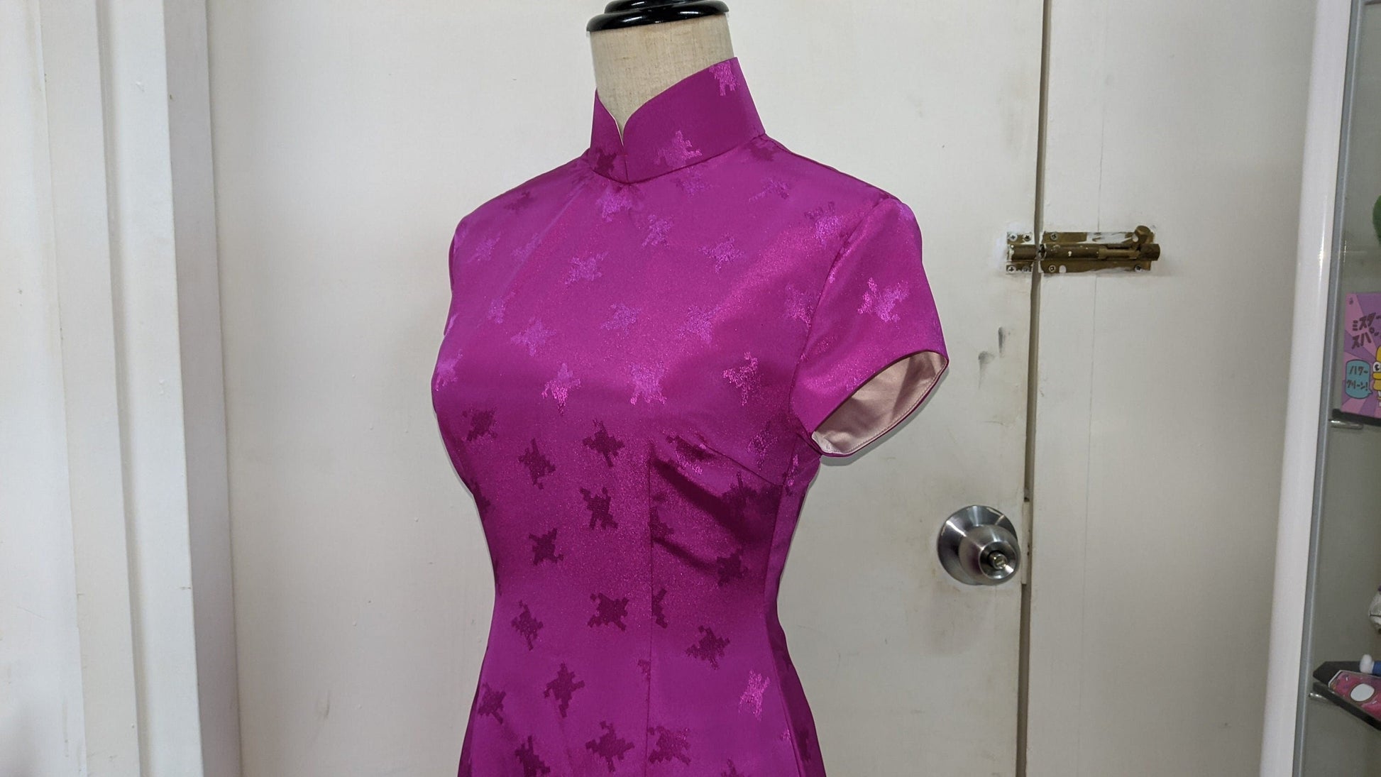 💓 Houndstooth shocking pink Brocade Cheongsam - 企直啲 Stand Tall D