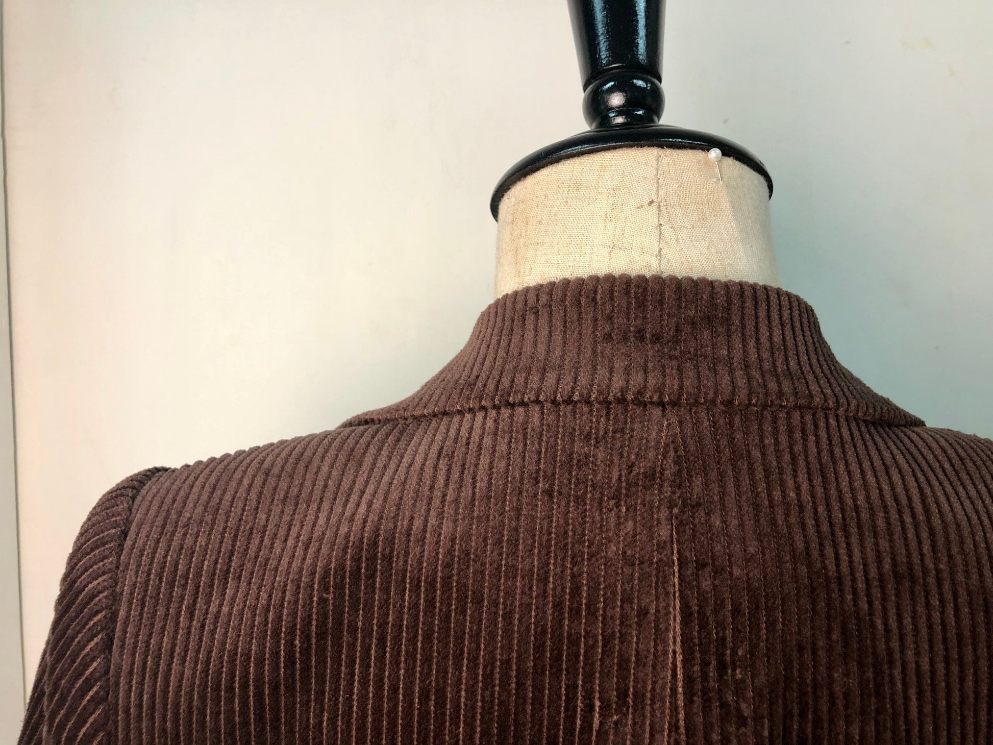 Short Jacket [Tailor-Made] (Fully Lined) | Brown cotton Corduroy lined with silk | or any fabric you want | plus size custom made to measure - 企直啲 Stand Tall D