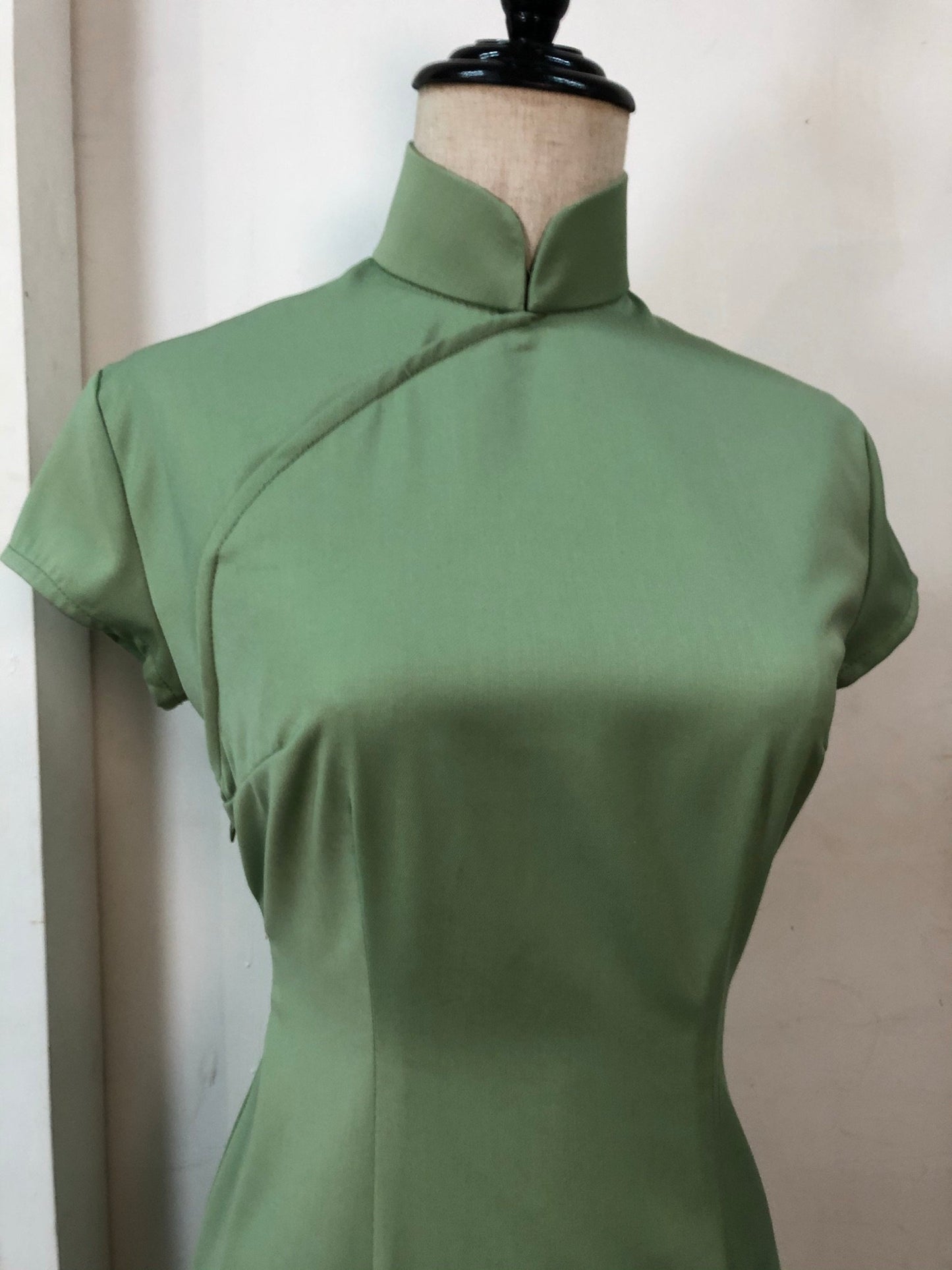 1960s Hong Kong style Avocado green CheongSam Dress [Tailor-Made] | Suit fabric