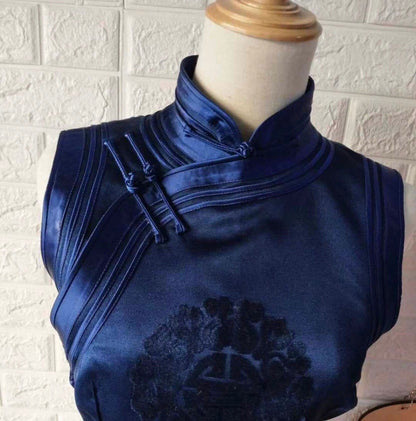 Mongolian Vest [Tailor-Made] | Black / Navy brocade blue triple binding | Embellish Top