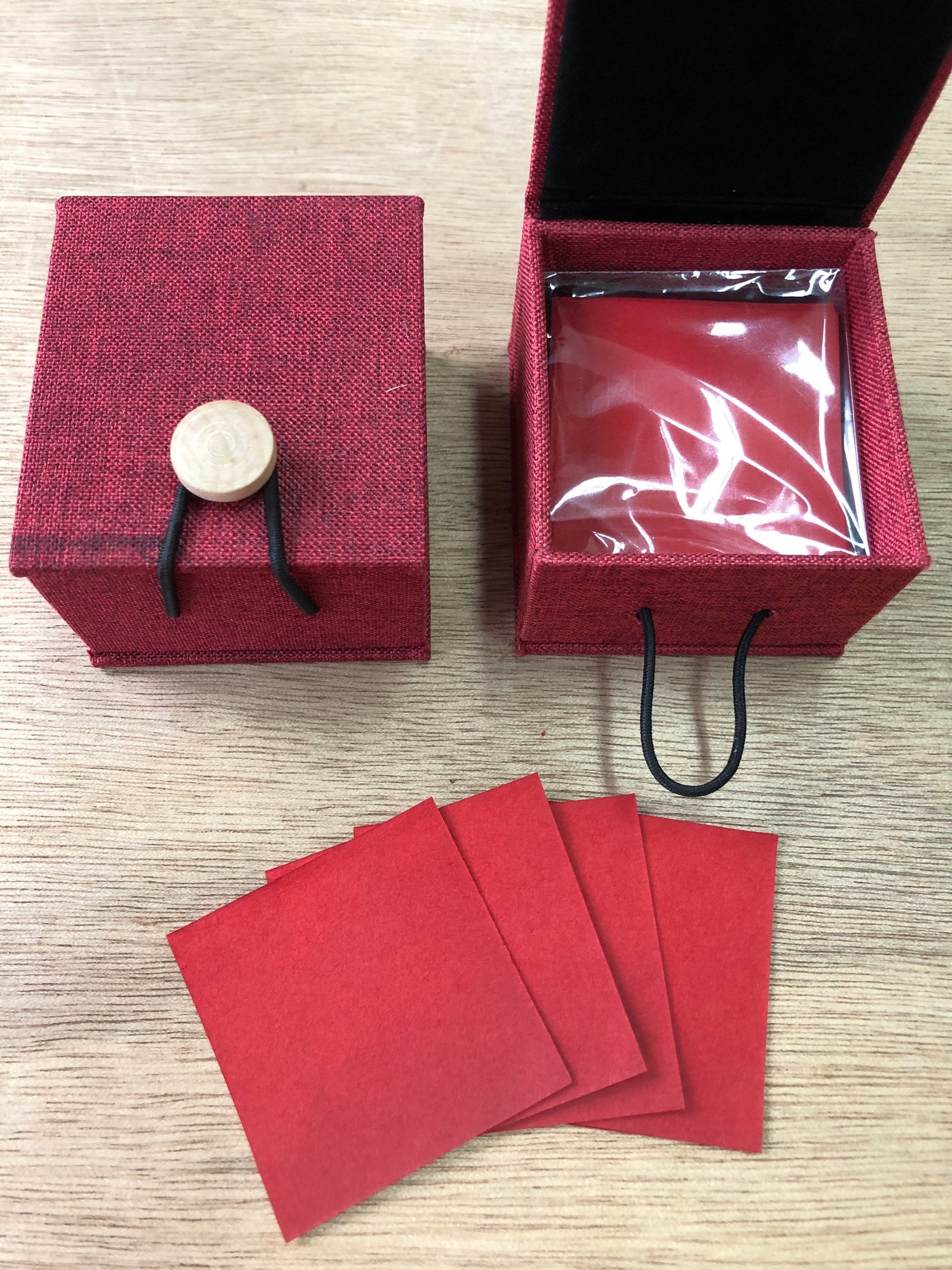 口脂 Red Lip Paper | Bite Rouge | Ancient Oriental Lipstick - 企直啲 Stand Tall D