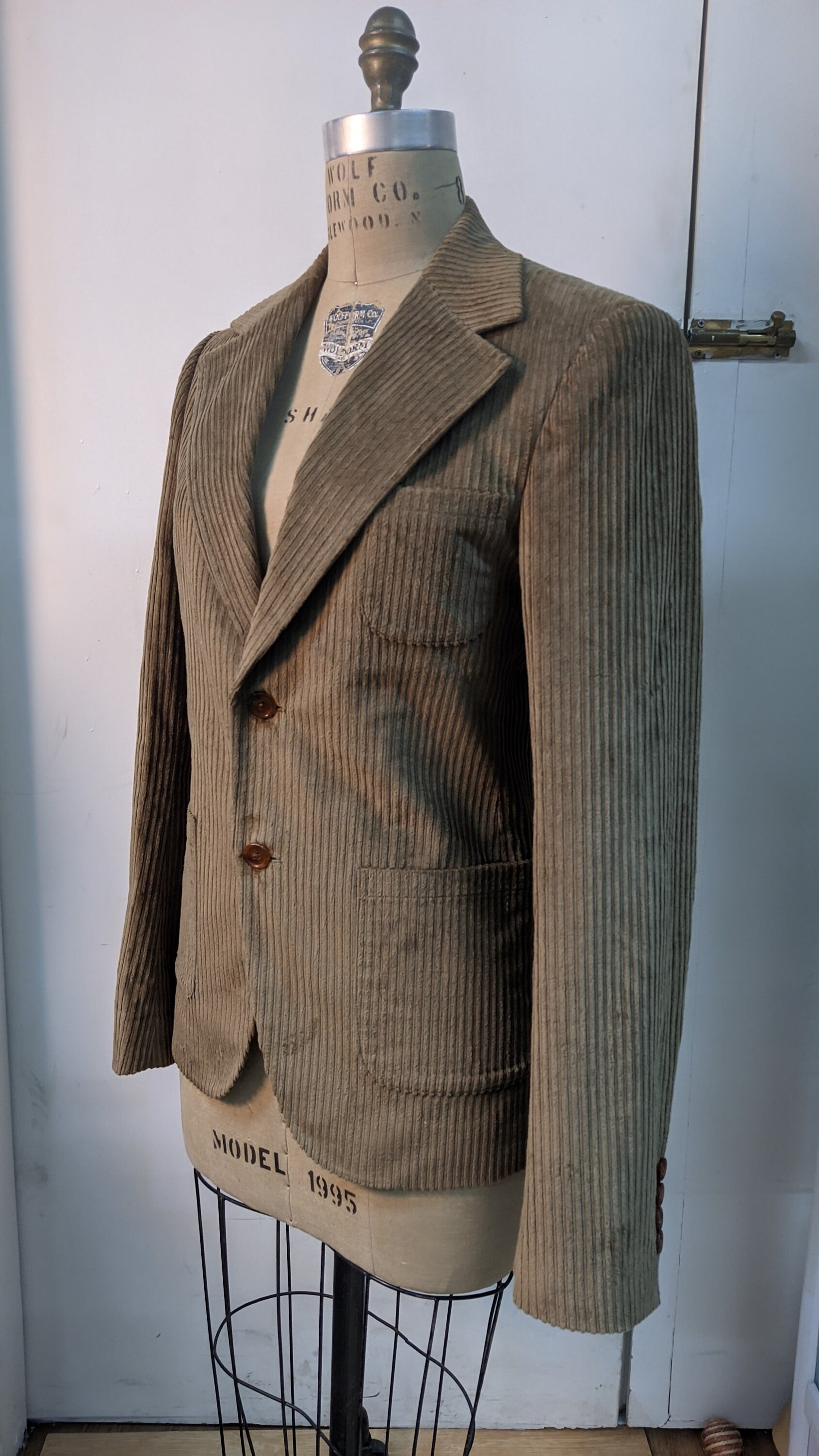 Corduroy Jacket [Tailor-Made] (Bemberg Lined) | Brown stripes texture cotton textile | bespoke make to measure tailor made jacket customize - 企直啲 Stand Tall D