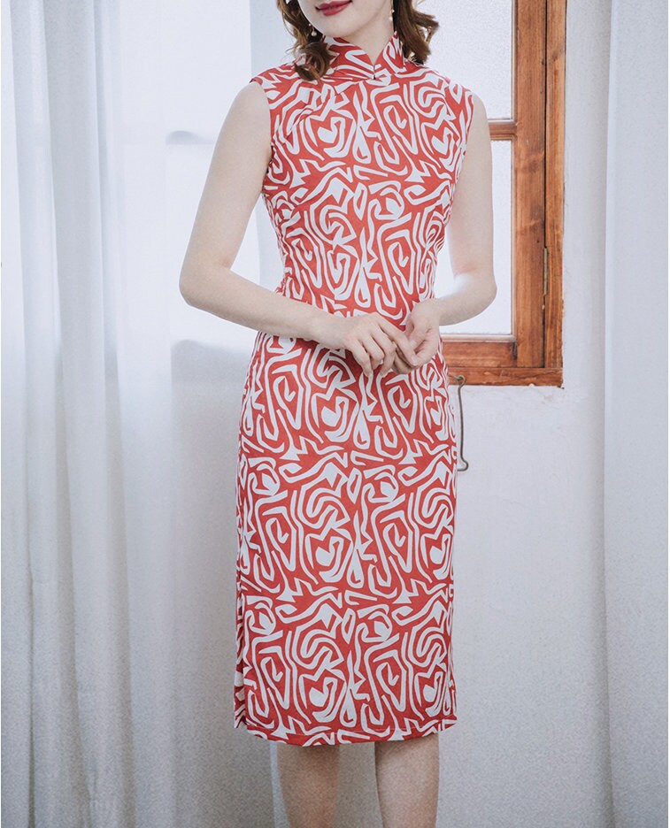 Cheongsam Dress (1960s) | orange red & white squiggly lines printed on Chiffon [ In the Mood for Love 花樣年華 | Historical inspiration ] - 企直啲 Stand Tall D