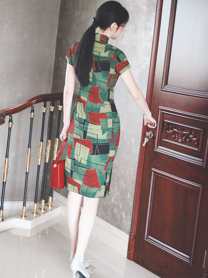 Cheongsam Dress (1960s) | Green lime avocado red geometric abstract square printed Chiffon [ 香港式 Hong Kong Style Historical inspiration ] - 企直啲 Stand Tall D