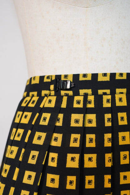 Real Pocket Adjustable waist JK Pleated skirt | sheer printed chiffon [Tailor-Made] Japanese style | ANY size , custom length black yellow - 企直啲 Stand Tall D