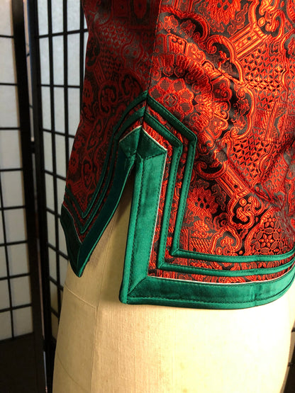 Mongolian Vest [Tailor-Made] | Red jacquard brocade Green triple binding | Embellish Top - 企直啲 Stand Tall D