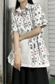 Oversize Long & short Sleeves Mahjong Shirt | BOLD Print on white , Unisex | Mah-Jongg lover perfect gift 熱愛麻雀中發白 - 企直啲 Stand Tall D