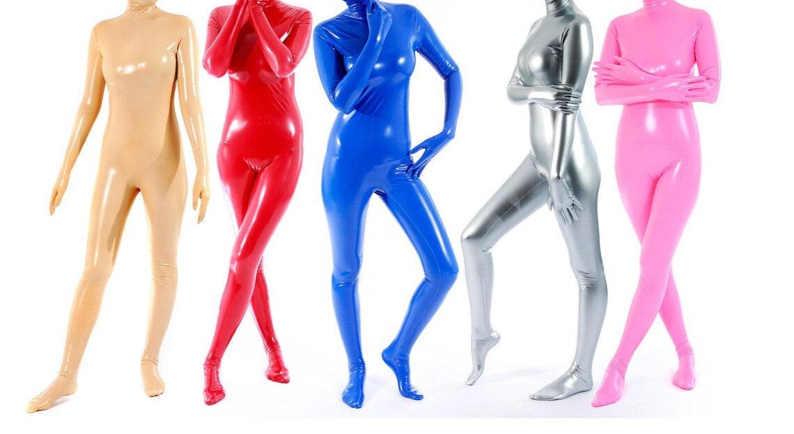 Custom Tailor Made》Shiny Stretch wet look Vinyl PU CheongSam｜nude beige｜Mistress BDSM Latex inspired PVC faux leather｜Fetish Qipao dress - 企直啲 Stand Tall D