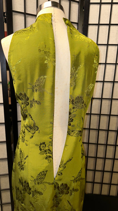 🍵 Matcha Brocade modern Qipao dress - 企直啲 Stand Tall D