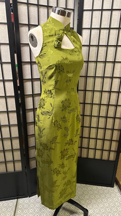 🍵 Matcha Brocade modern Qipao dress - 企直啲 Stand Tall D