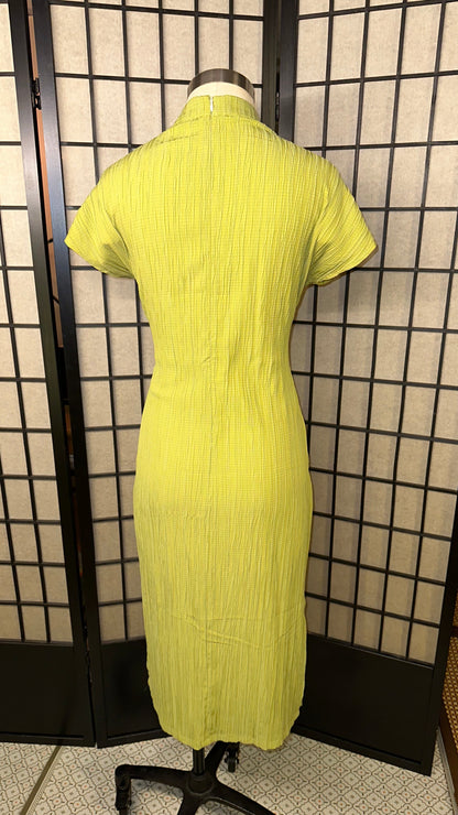 🥑 Stretchy Avocado Green modern Qipao dress - 企直啲 Stand Tall D