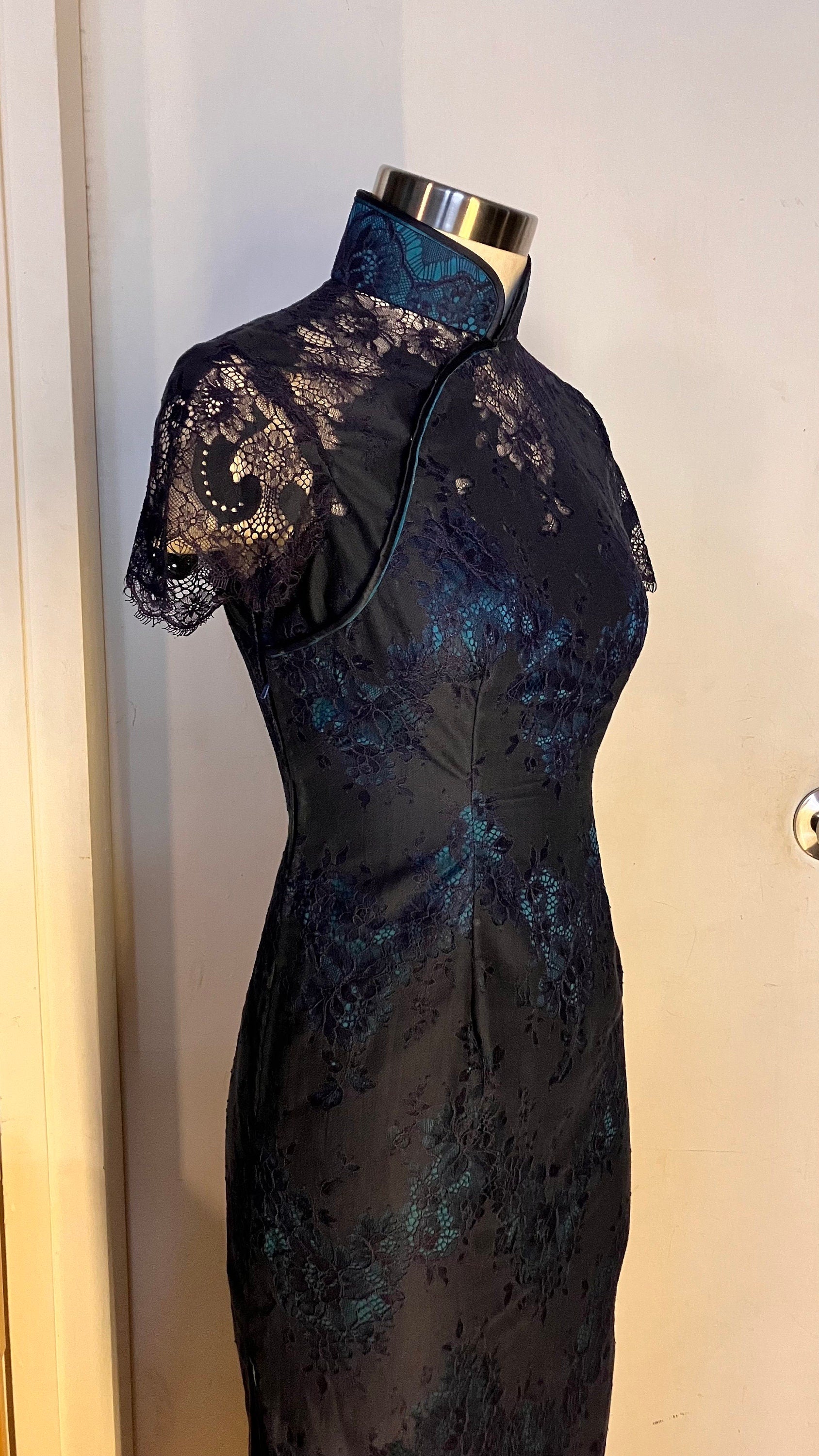 Traditional Double-binded Lace Cheongsam Stand Tall D Traditional Double-binded Lace Cheongsam Stand Tall D